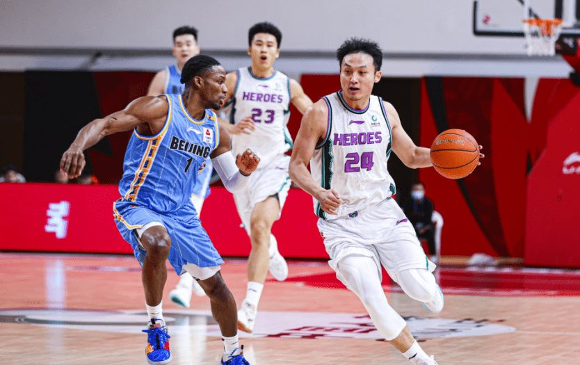 jinnianhui sports这也行？风云突变克里夫兰骑士赛前豪取连胜多伦多猛龙赛后外线爆发，山东男篮集结日远射贴柱的简单介绍